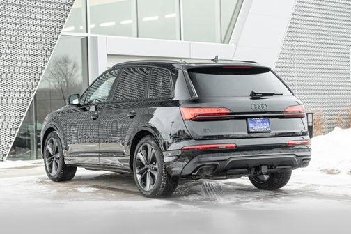 2026 Audi Q7 55 Premium Plus