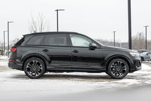 2026 Audi Q7 55 Premium Plus