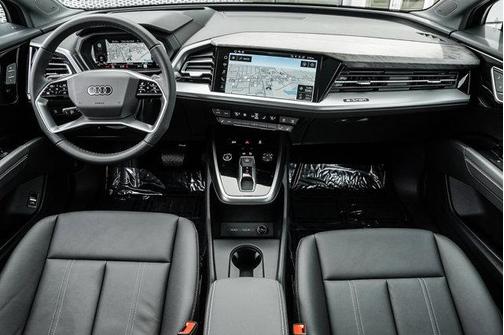 2025 Audi Q4 e-tron Prestige 55 quattro
