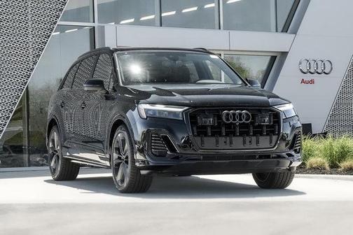 2025 Audi Q7 55 Premium Plus
