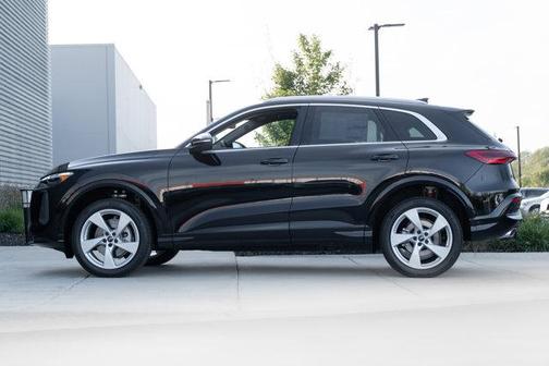 2025 Audi Q5 Premium Plus TFSI quattro S tronic