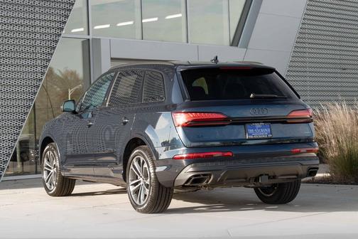 Waitomo 2026 Audi Q7 45 Premium Plus