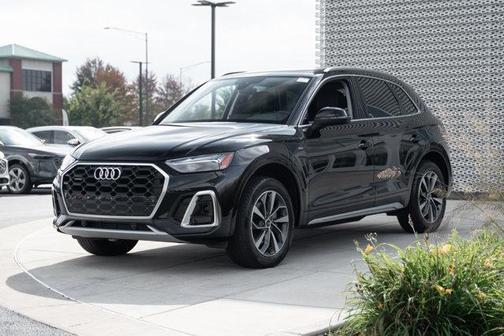2023 Audi Q5 45 S line Premium Plus