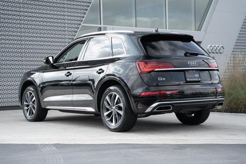 2023 Audi Q5 45 S line Premium Plus