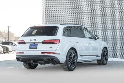 2026 Audi Q7 55 Premium Plus
