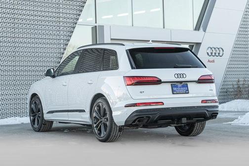 2026 Audi Q7 55 Premium Plus