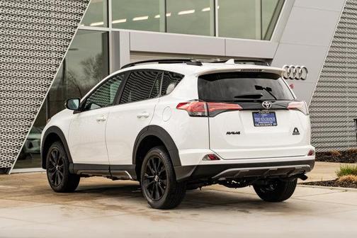 Super White 2018 Toyota RAV4 Adventure