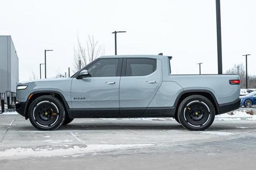 2022 Rivian R1T Adventure