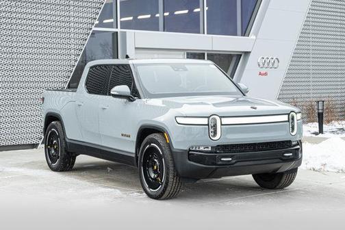 2022 Rivian R1T Adventure