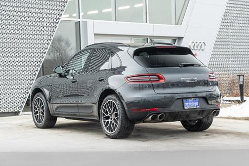 2018 Porsche Macan S