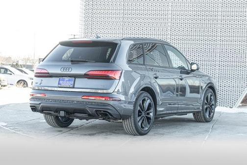 2026 Audi Q7 55 Premium Plus