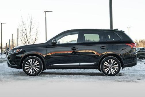 2019 Mitsubishi Outlander SE
