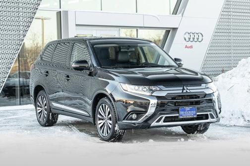 2019 Mitsubishi Outlander SE