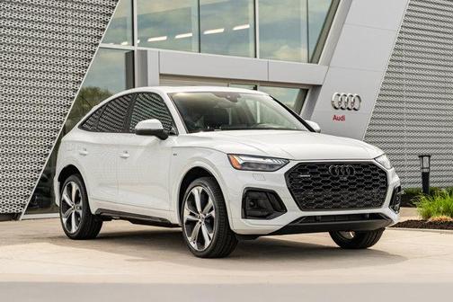 Glacier White Metallic 2022 Audi Q5 45 S line Prestige