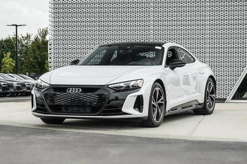 2022 Audi e-tron GT Prestige