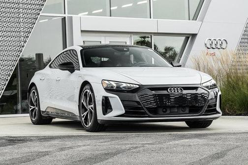 2022 Audi e-tron GT Prestige