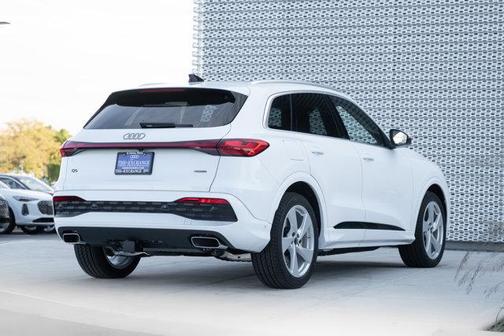 2025 Audi Q5 Prestige TFSI quattro S tronic