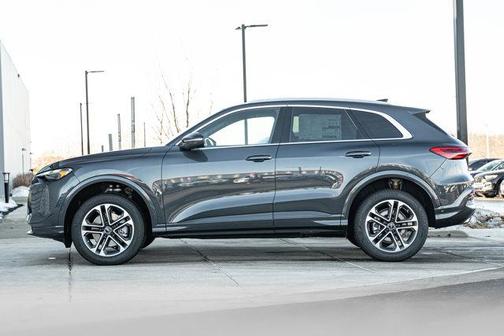 2025 Audi Q5 Premium TFSI quattro S tronic