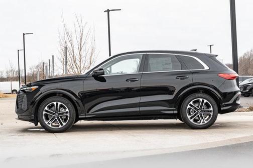 2025 Audi Q5 Prestige TFSI quattro S tronic