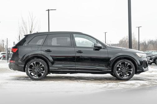 2026 Audi Q7 55 Premium Plus