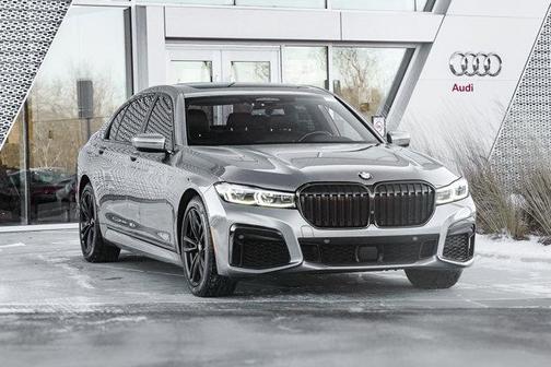 2022 BMW 750 i xDrive