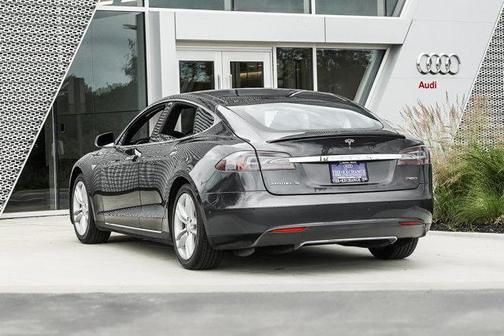 2015 Tesla Model S P85D