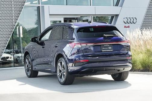 2023 Audi Q4 e-tron Premium Plus 50 quattro
