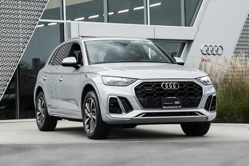 2022 Audi Q5 45 S line Premium Plus