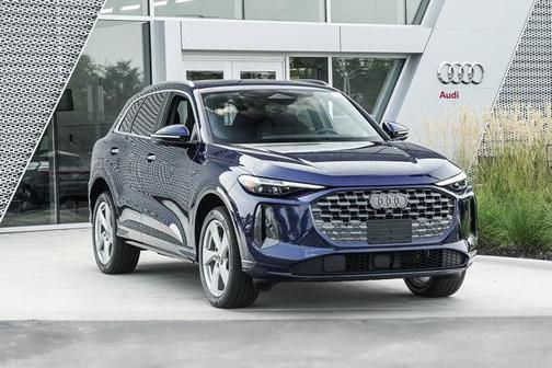 2025 Audi Q5 Premium Plus