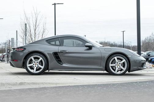 2018 Porsche 718 Cayman Base