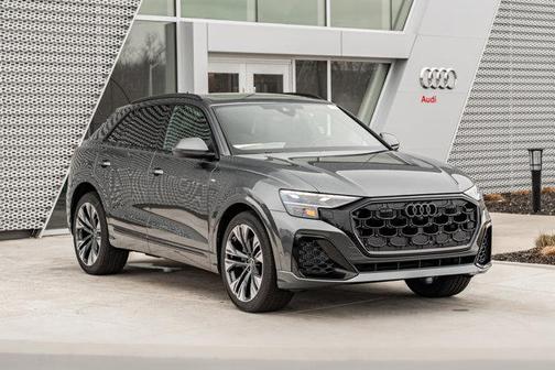 Daytona 2026 Audi Q8 55 Premium Plus