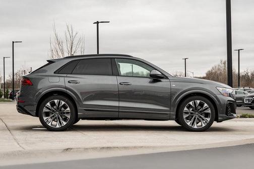 Daytona 2026 Audi Q8 55 Premium Plus