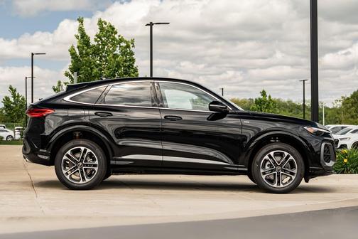 Mythos 2026 Audi Q5 Sportback Premium TFSI quattro S tronic