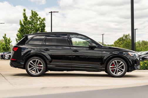 Mythos 2026 Audi Q7 55 Prestige