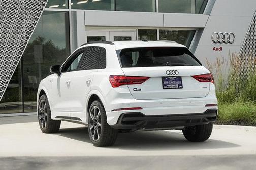 2025 Audi Q3 45 S line Premium Plus