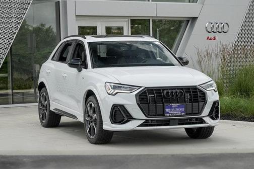 2025 Audi Q3 45 S line Premium Plus