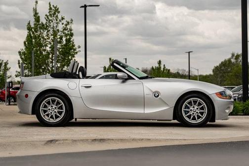 Titanium Silver Metallic 2003 BMW Z4 2.5i Roadster