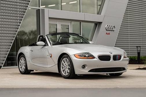 Titanium Silver Metallic 2003 BMW Z4 2.5i Roadster