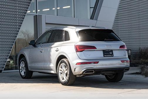 2023 Audi Q5 45 S line Premium