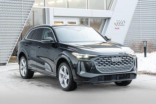 2025 Audi Q5 Premium Plus TFSI quattro S tronic