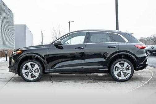 2025 Audi Q5 Premium Plus TFSI quattro S tronic