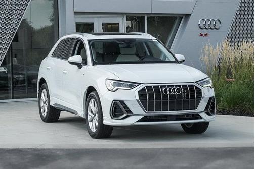 2025 Audi Q3 45 S line Premium Plus