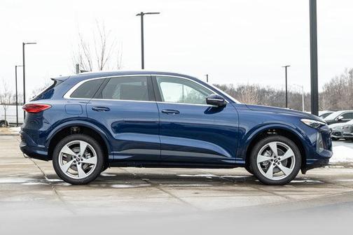 2025 Audi Q5 Premium Plus TFSI quattro S tronic