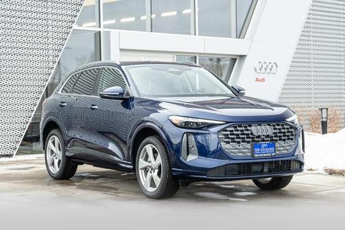 2025 Audi Q5 Premium Plus TFSI quattro S tronic