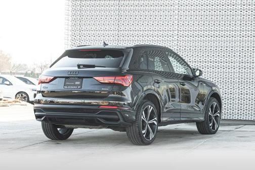 2023 Audi Q3 45 S line Premium Plus