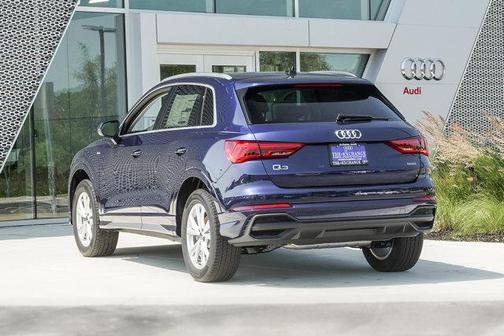 2025 Audi Q3 45 S line Premium Plus