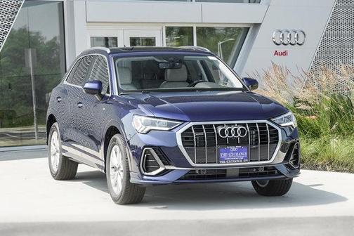 2025 Audi Q3 45 S line Premium Plus