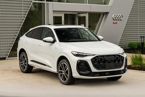 Glacier 2026 Audi Q5 Sportback Premium Plus TFSI quattro S tronic