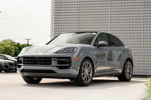 Gray 2025 Porsche Cayenne S
