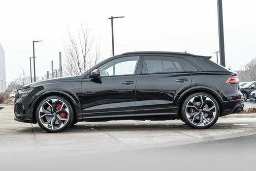 2022 Audi RS Q8 4.0T